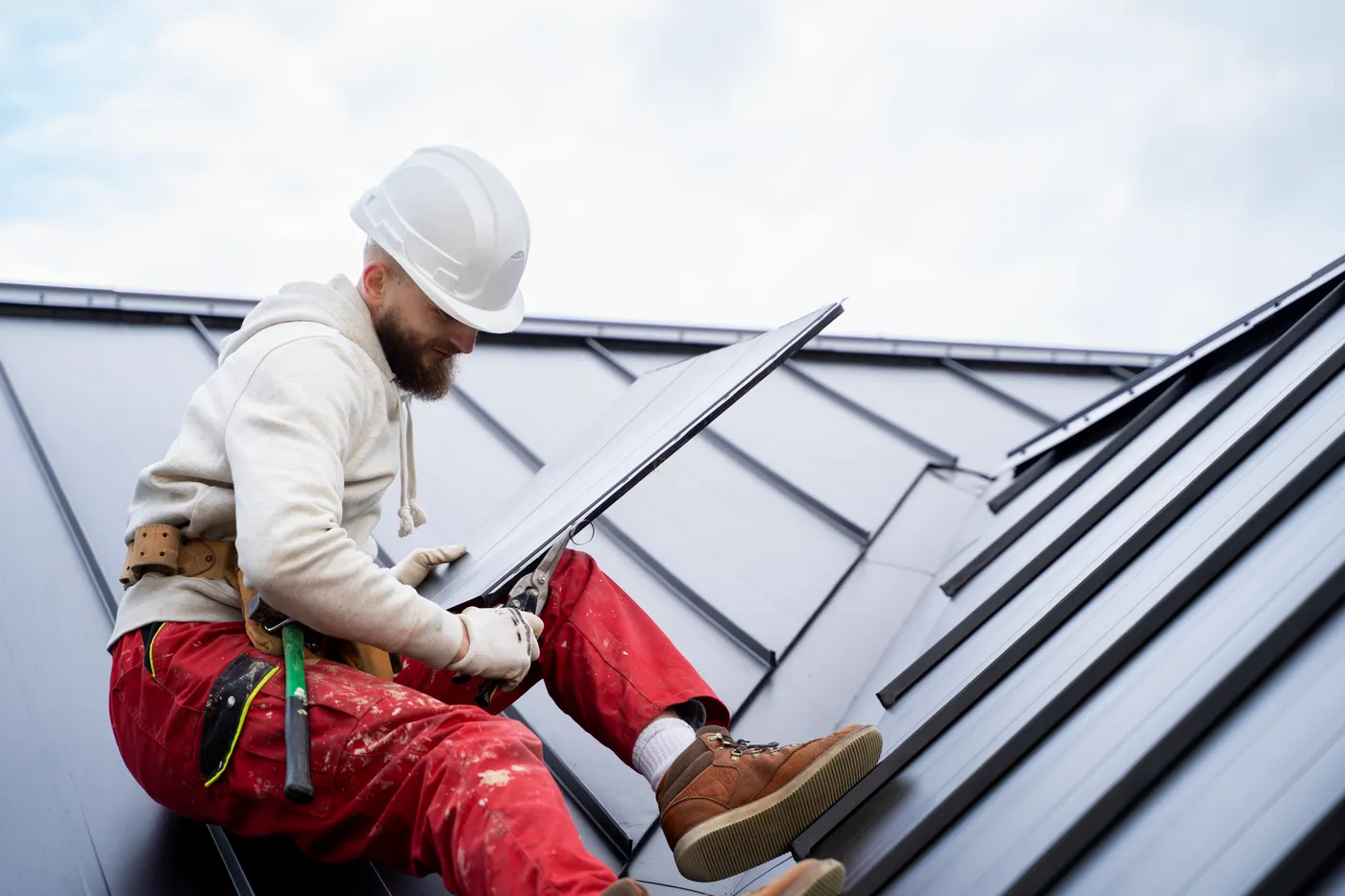 RR Roofing best residential roofers near me on California roofing project